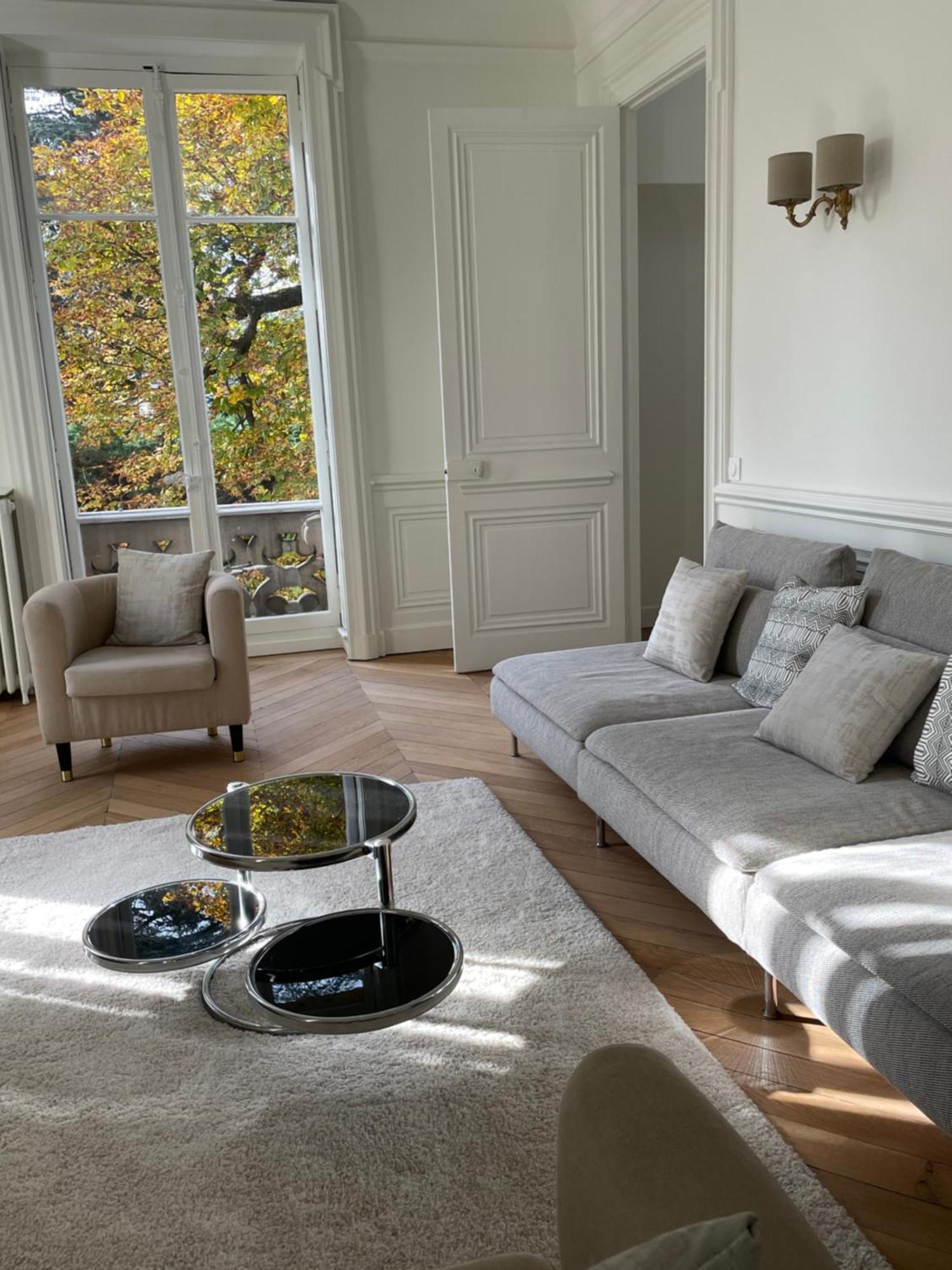 Grand Appartement D'Exception Au Chateau Randin Ecully Bagian luar foto